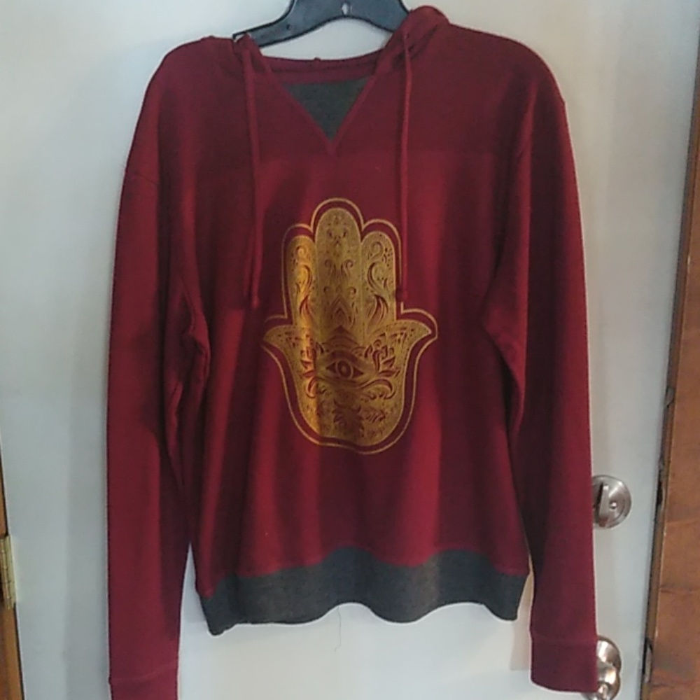 Hamsa Hand print hooded sweatshirt.